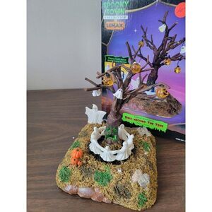 Lemax 2004 ring around the tree AS IS spooky town Halloween Village accessory de